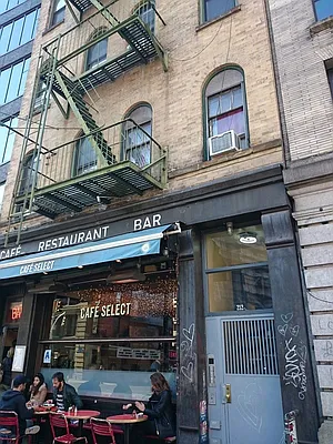 Rented by Bold New York | media 21