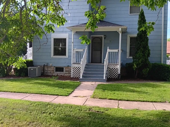 240 W Grant St, Waterman, IL 60556
