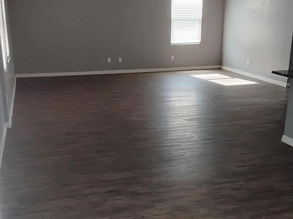5th image of 374 S VERDAD Lane