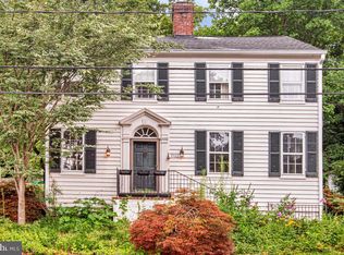 2422 Pickwick Rd, Baltimore, MD 21207