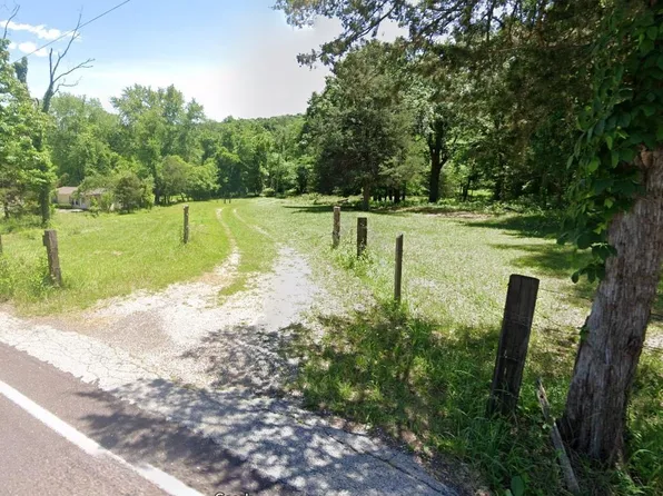 8260 John McKeever Rd, House Springs, MO 63051