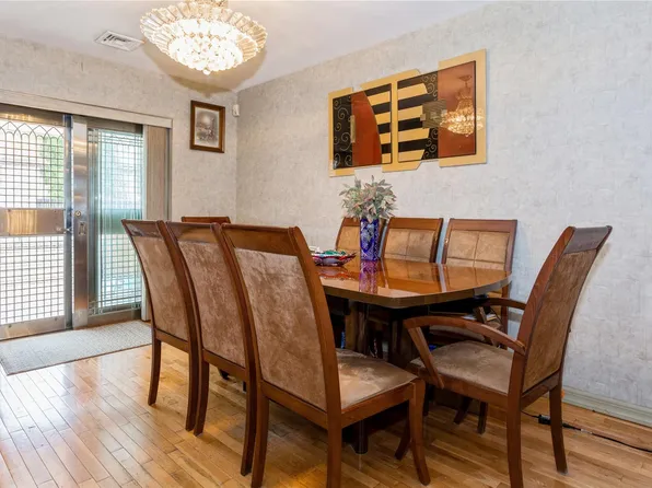 110-17 64th Avenue image 4 of 10