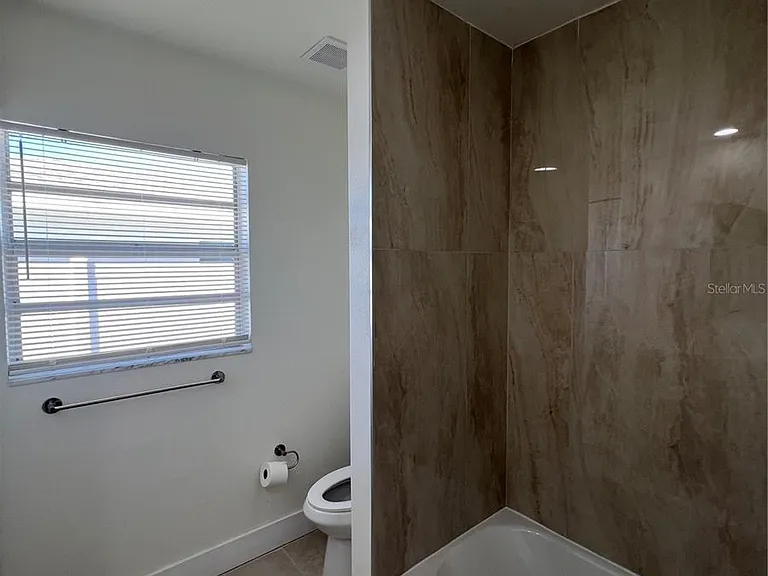 2502 Tropical Shores Dr SE — Photo 23