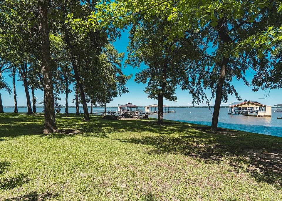1st image of 306 Northshore