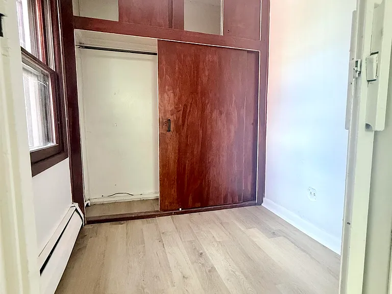 92 Laidlaw Ave #2 — Photo 7