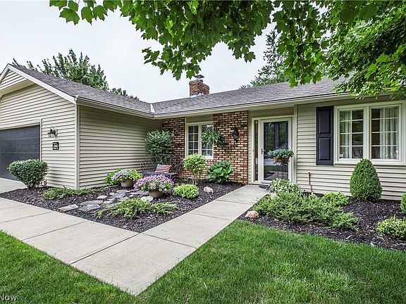 2nd image of 10795 Creek Moss Ln