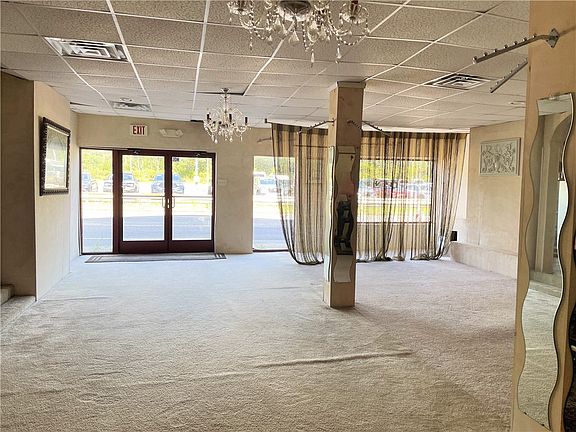 4th image of 3269 Library Rd