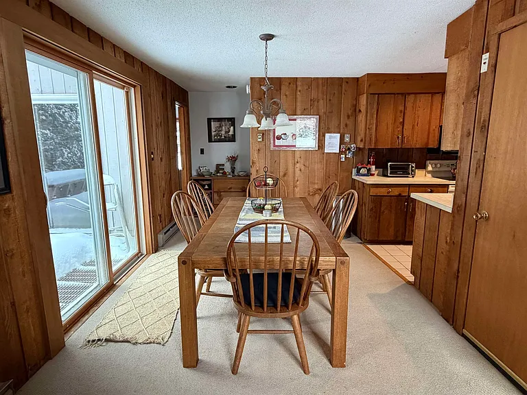 65 Cranberry Hill Rd — Photo 8