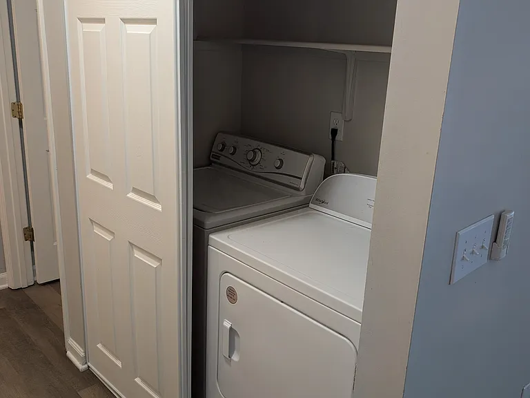 2900 Enson Pl — Photo 14