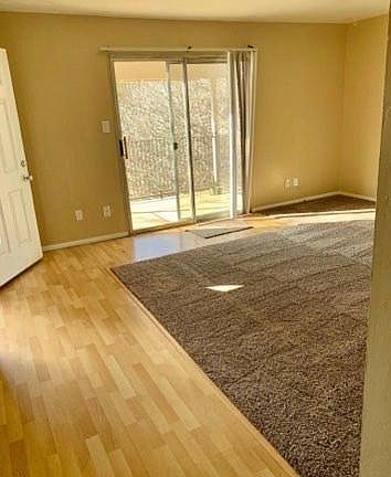 3rd image of 8069 Via De Palmas Ln APT 4