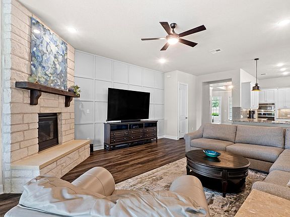 4th image of 1329 Siena Sunset Rd