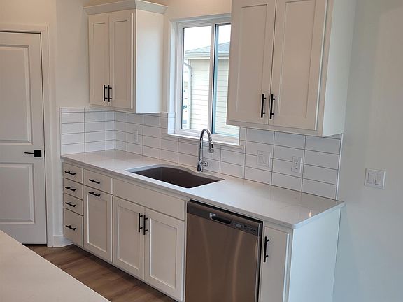 6th image of this home