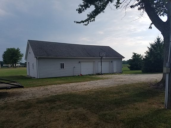 5th image of 9990 S County Road 300 W