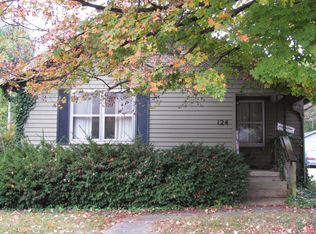 124 S Clark St, Bloomington, IN 47408