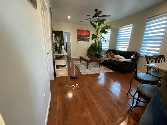 2nd image of 1028 Post Ave Floor 2