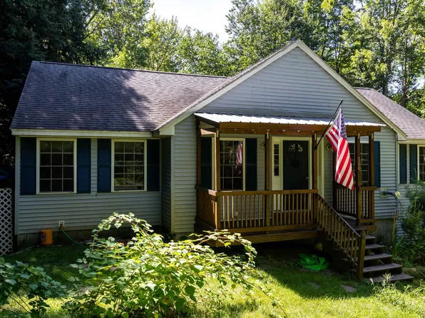 106 Wildwood Drive, Pittsfield, NH 03263