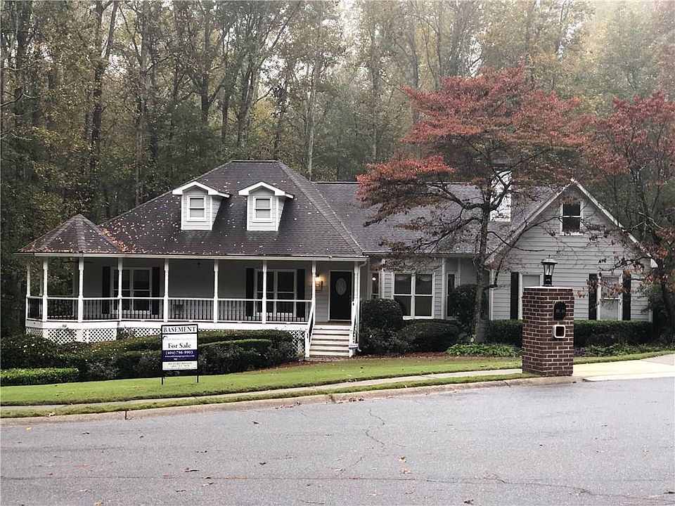1st image of 2115 Versailles Pl