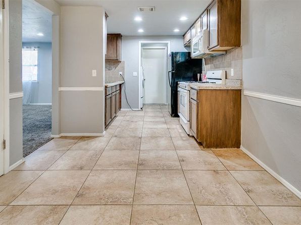 oklahoma-city-oklahoma-21915891 picture