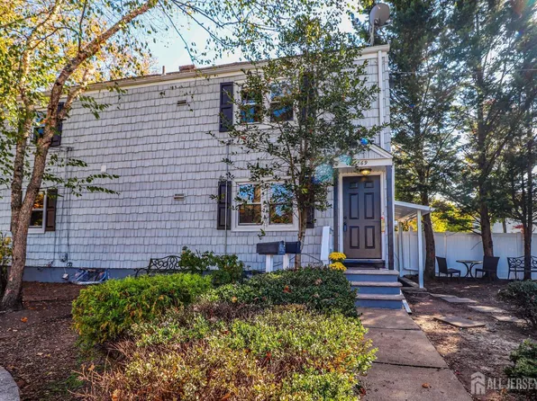569 Main St Unit 1, Metuchen, NJ 08840