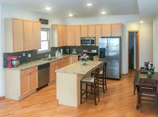 2717 N Wayne Ave #1C, Chicago, IL 60614