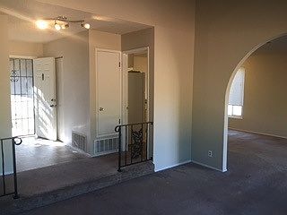 3rd image of 1824 Redwood Dr