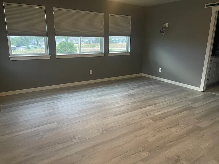 1637 Valley Oak Ct — Photo 18