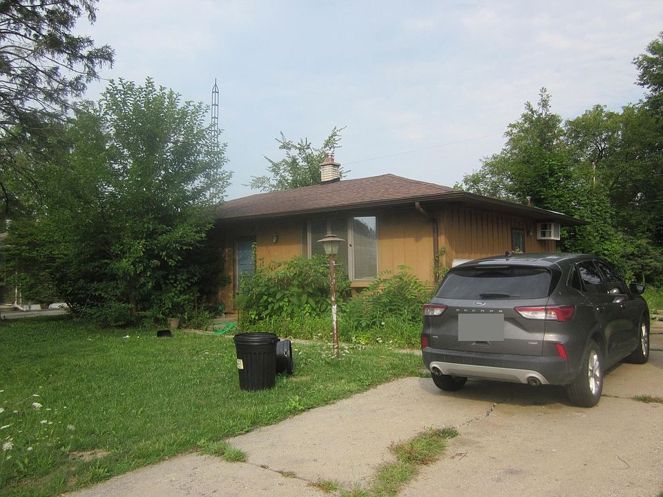 2nd image of 5286 Worchester Dr