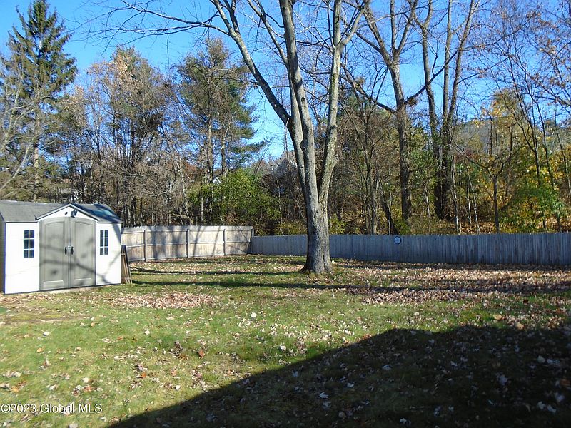3rd image of 23 Jones Drive