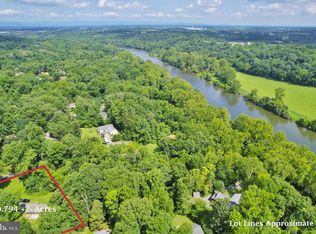 250 Magnolia Dr, Front Royal, VA 22630