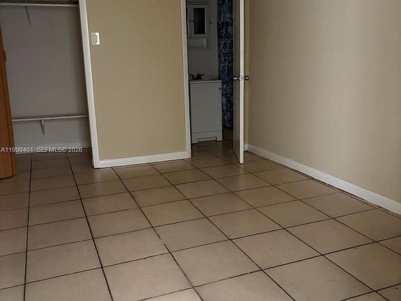 4th image of 1384 NW 27th St