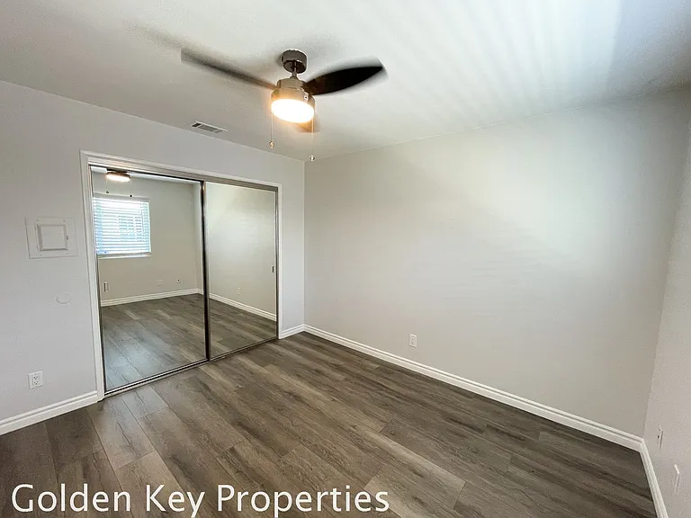 2715 Madison St #3 — Photo 9