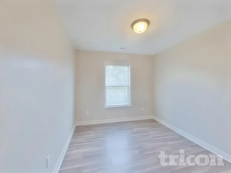 456 Blairwood Ct — Photo 12