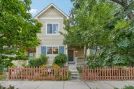 Hummingbird Cir-L2408-001.jpg