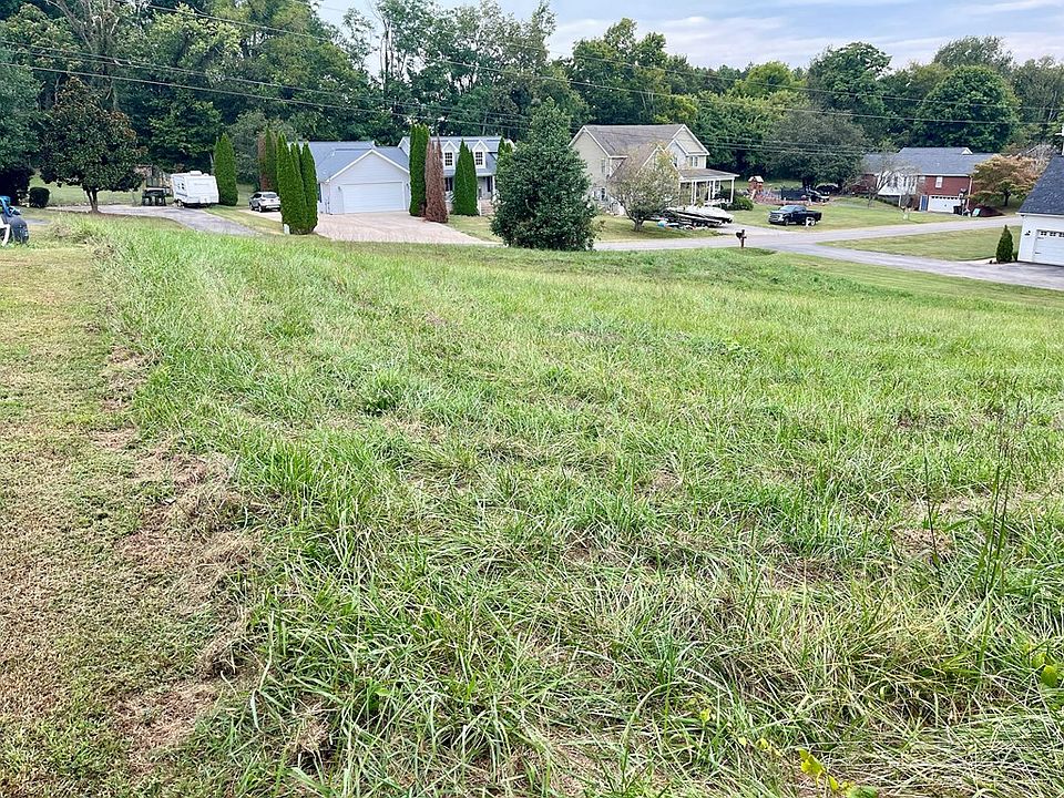 2nd image of 3924 Olyvia Ct