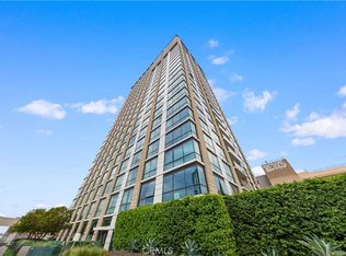 400 S Broadway APT 1607, Los Angeles, CA 90013