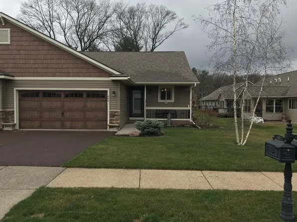 646 Blue Karner Dr, Altoona, WI 54720