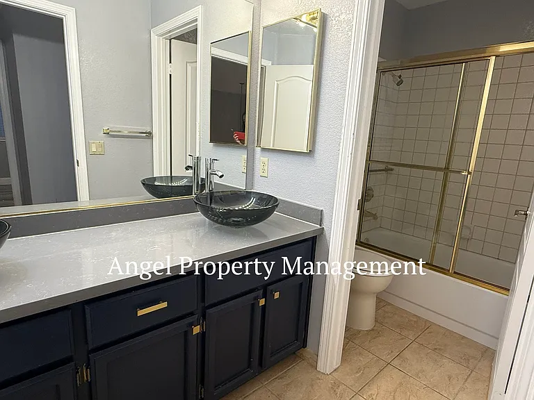 9131 Brienne Way — Photo 22