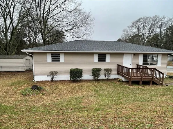 1302 Irwin Bridge Rd NW, Conyers, GA 30012
