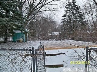 3rd image of 2112 Hoyt Ave E