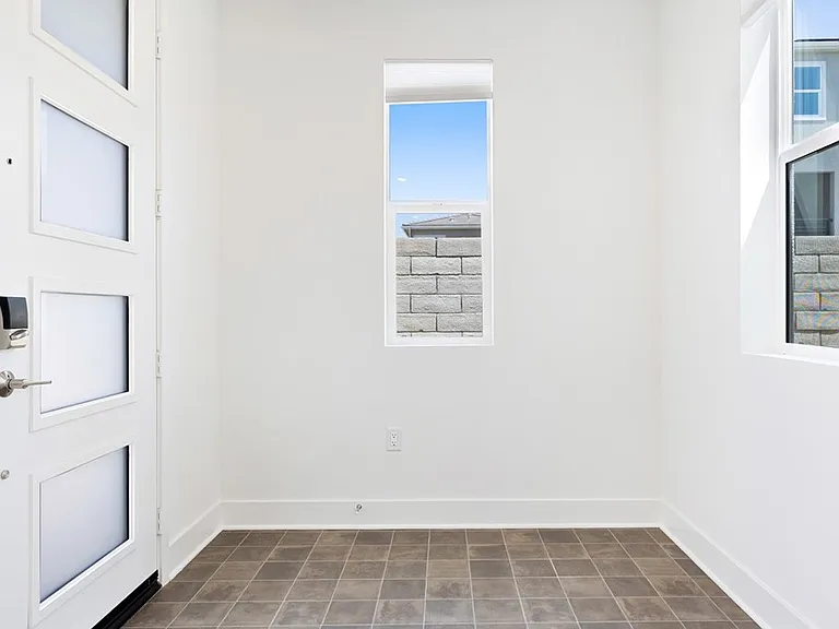 27399 Fox Den Pl — Photo 4
