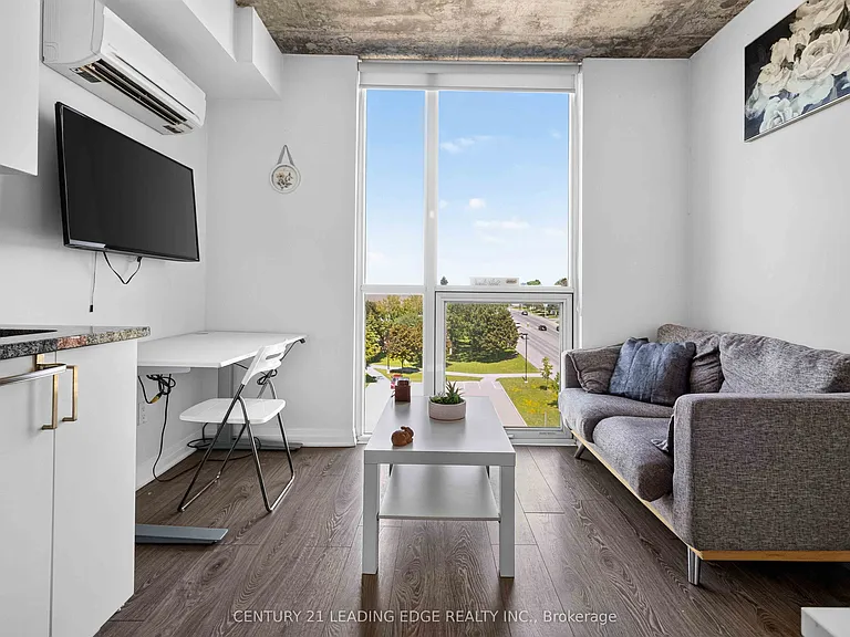 1900 Simcoe St N #628 — Photo 20