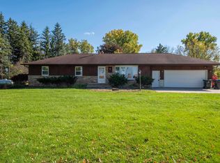 5224 Frontier Rd, Denmark, WI 54208