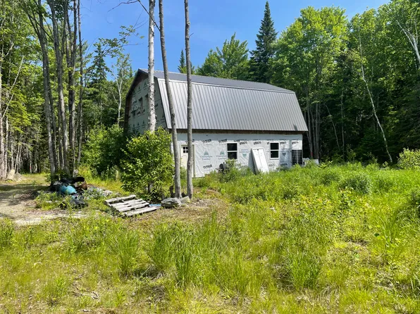 101 Hastings Road, Jackman, ME 04945