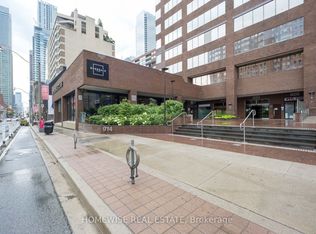 914 Yonge St #1603-C02, Toronto, ON M4W 3C8