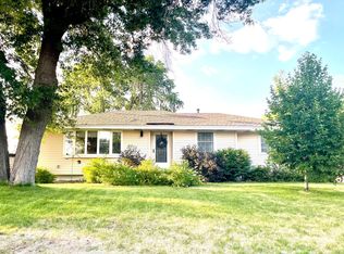 513 Territorial Rd NE, Blaine, MN 55434