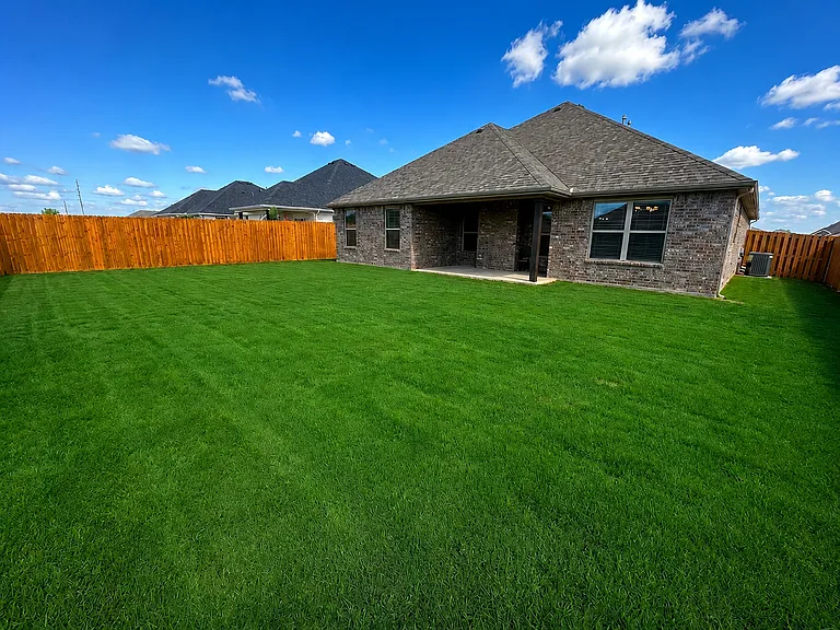 430 Willow Dr — Photo 23