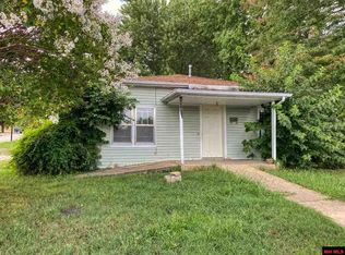301 E 7th St, Mountain Home, AR 72653