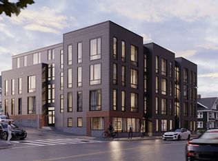 101 Condor St Penthouse 405, Boston, MA 02128