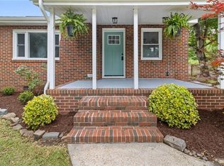 1512 Shell Rd, Chesapeake, VA 23323