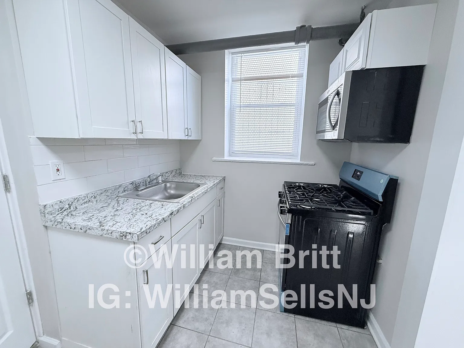 9 Bentley Ave #17B photo 1